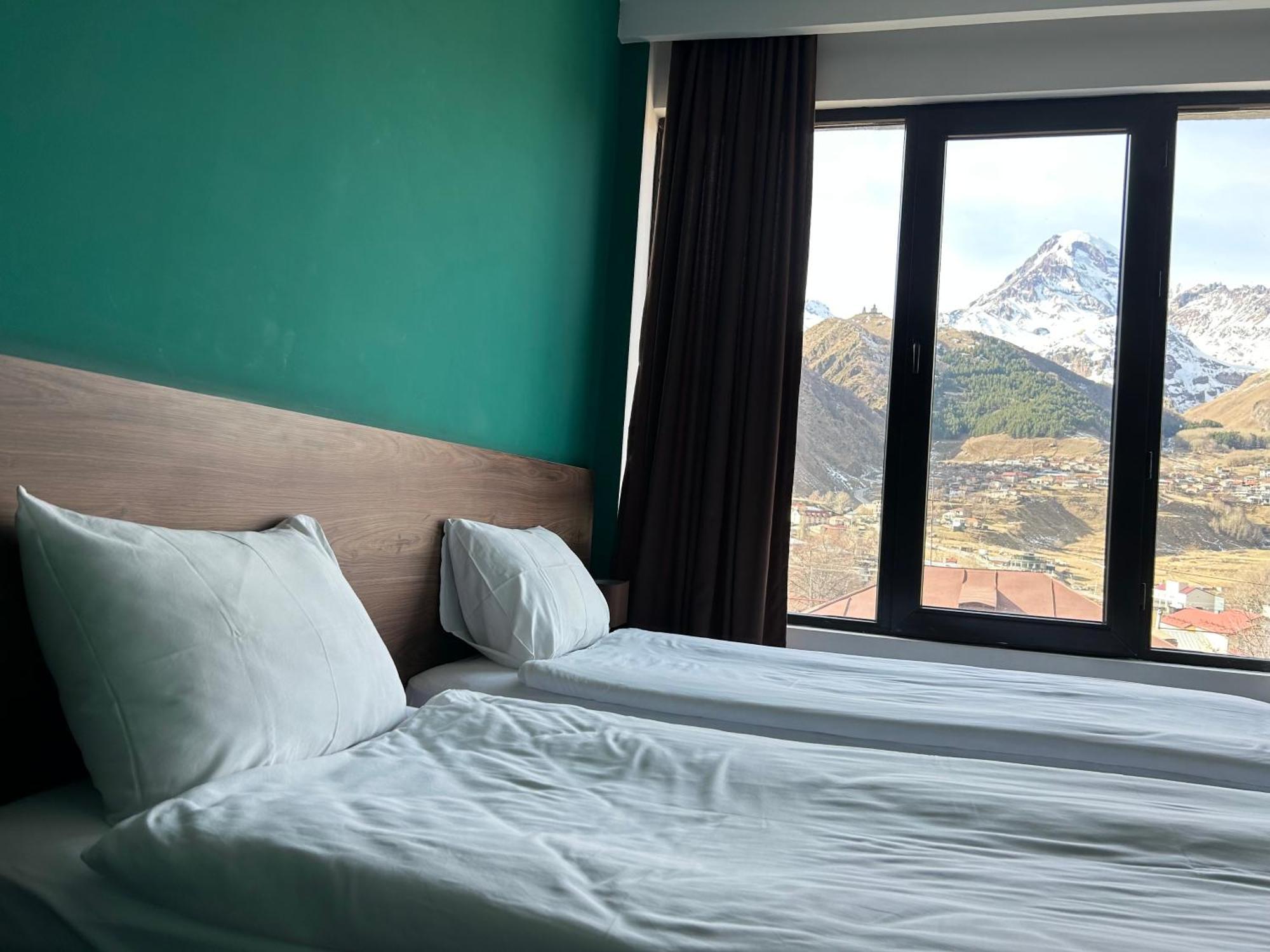 Shushabandi Kazbegi Hotel Buitenkant foto