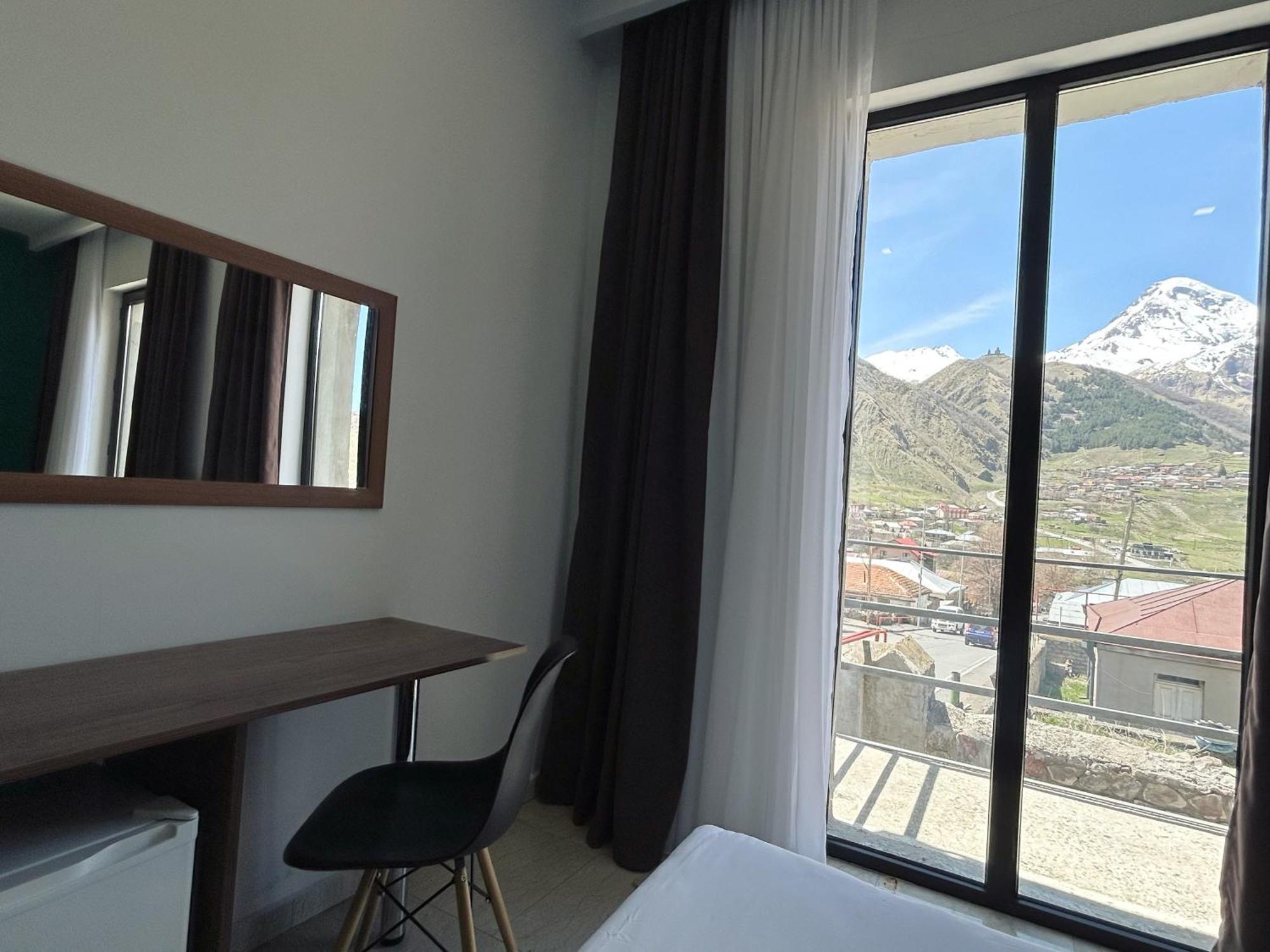 Shushabandi Kazbegi Hotel Buitenkant foto
