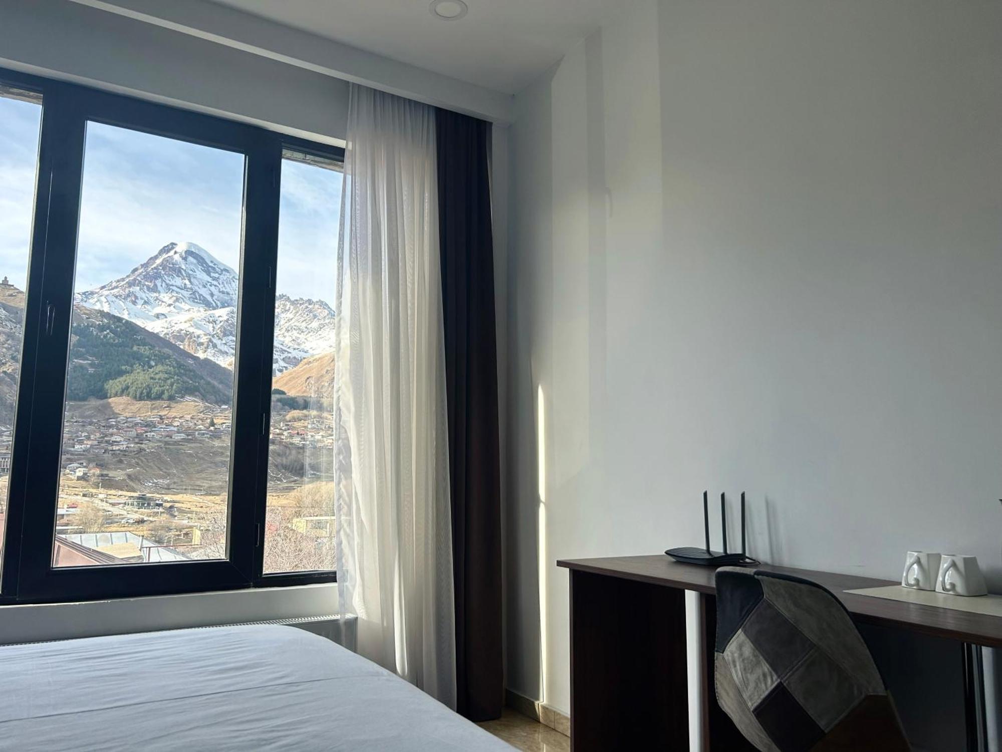 Shushabandi Kazbegi Hotel Buitenkant foto